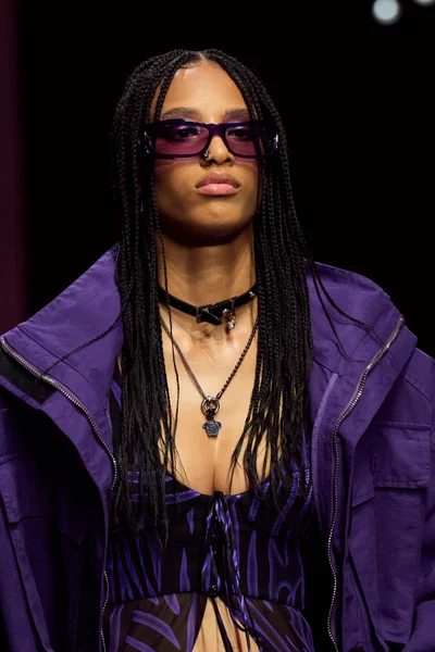 Look 72